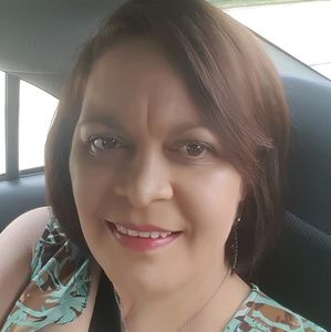 Meet your Posher, Ivette